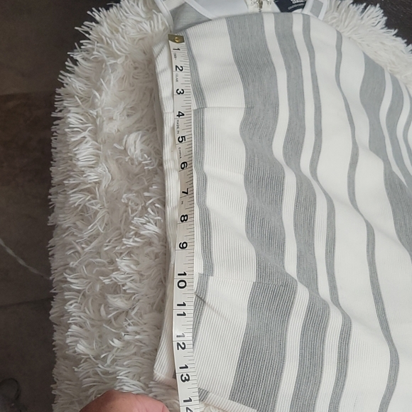 Lulu's cropped top striped skirt set - Picture 8 of 9